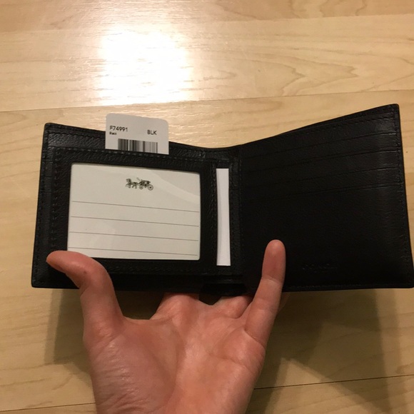 Coach wallet - Picture 4 of 4